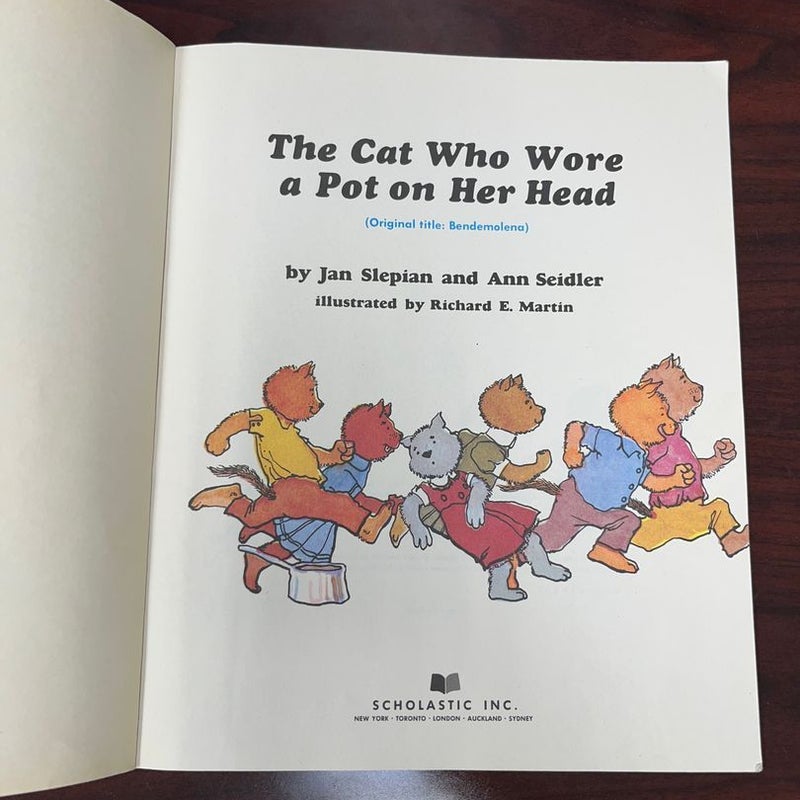 The Cat Who Wore a Pot on Her Head