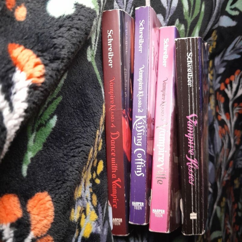 Vampire Kisses Series by Ellen Schreiber, Paperback Pangobooks