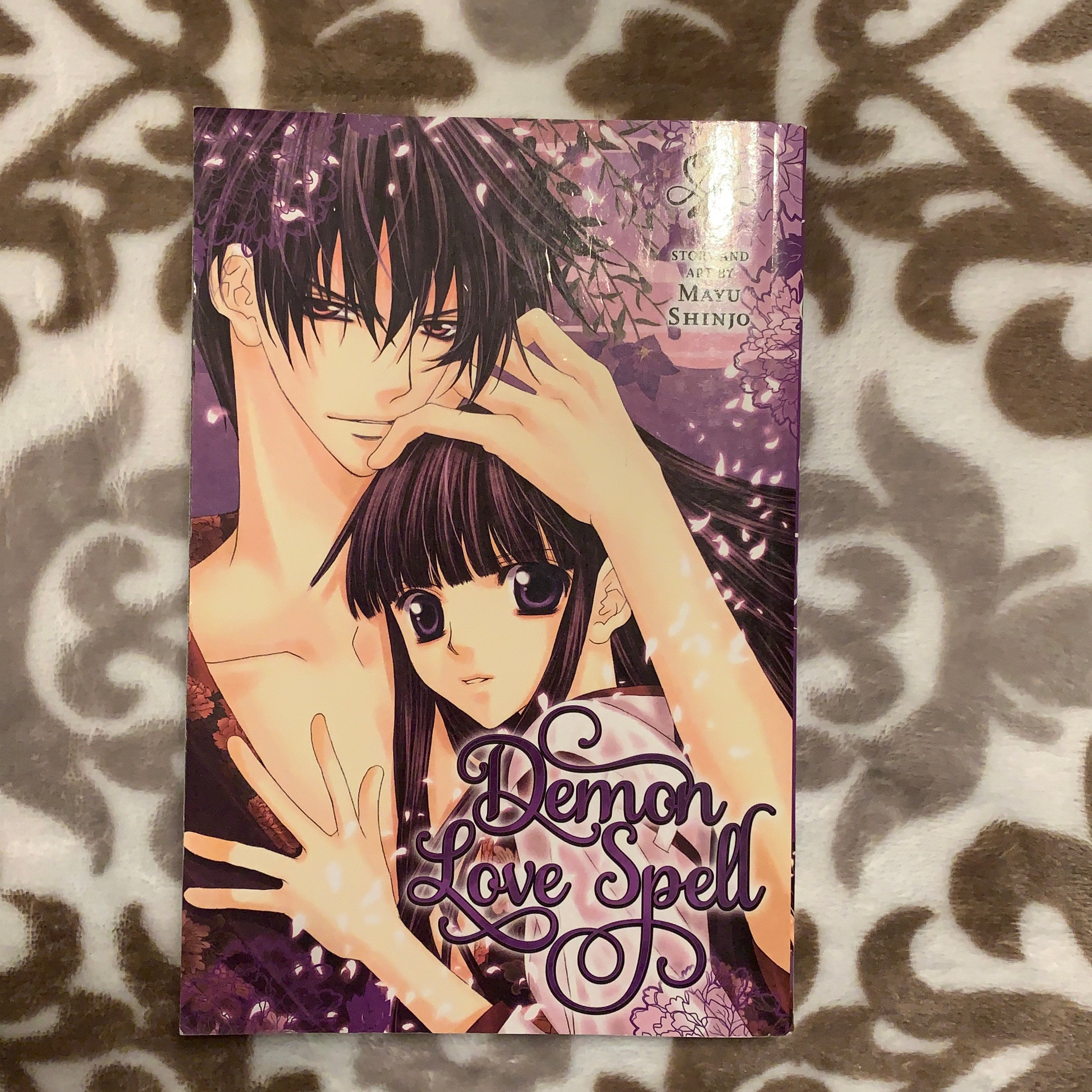 Demon Love Spell, Vol. 2