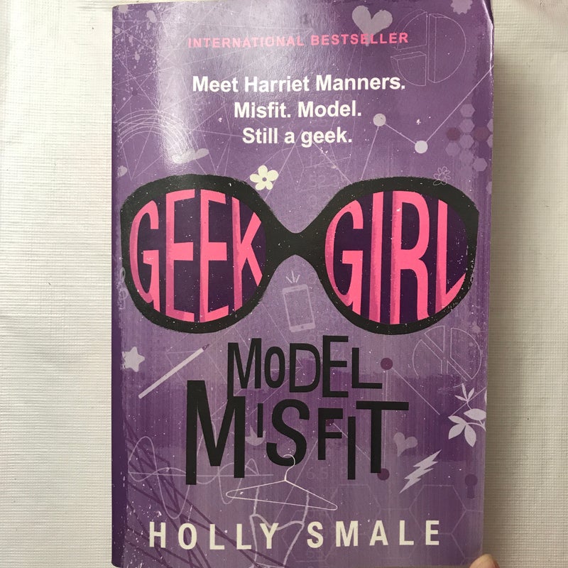 Geek Girl: Model Misfit