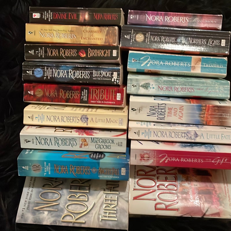 17 Books Bundle 