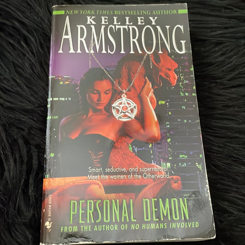 Personal Demon (Women of the Otherworld #8)