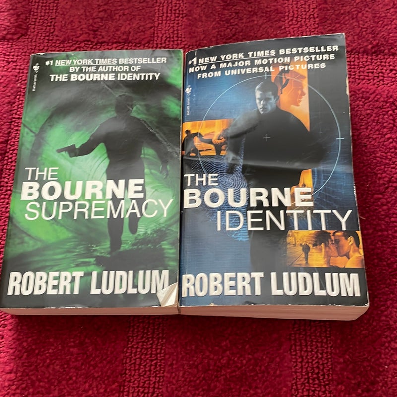 2 books bundle: Bourne Identity and Bourne Supremacy 