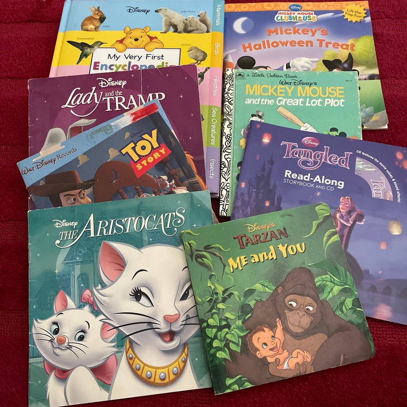 8 Disney’s books bundle 