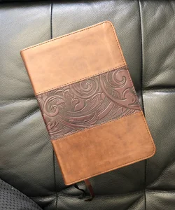 CSB Study Bible, Black/Brown LeatherTouch