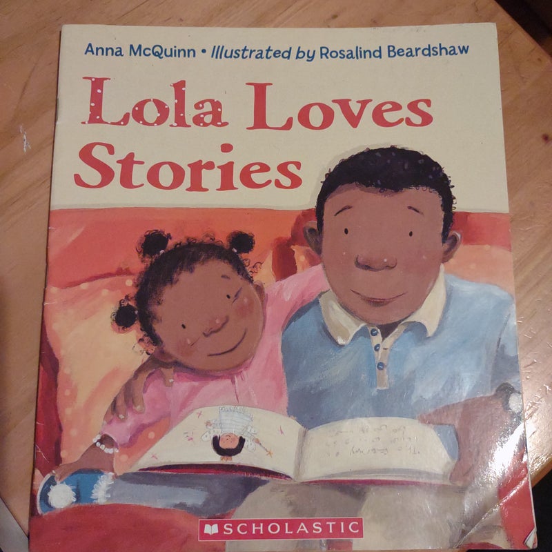 Lola Loves Stories    (B-0227)