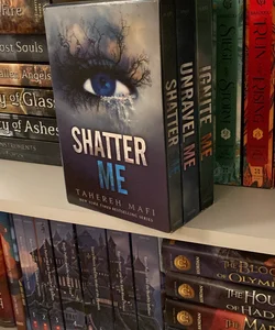 Shatter Me Series Box Set