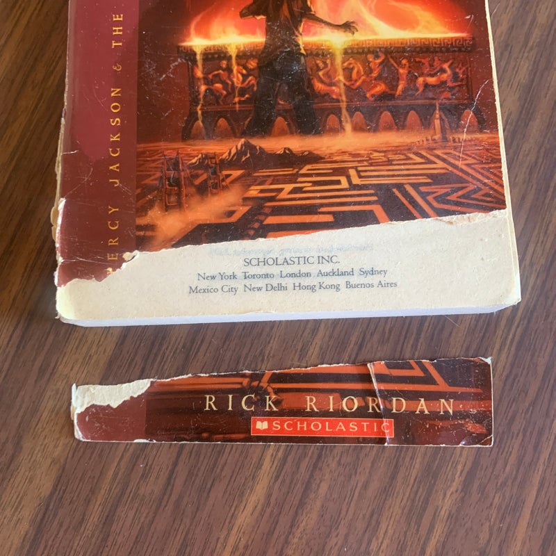 The Battle of the Labyrinth (Percy Jackson and the Olympians Book 4)