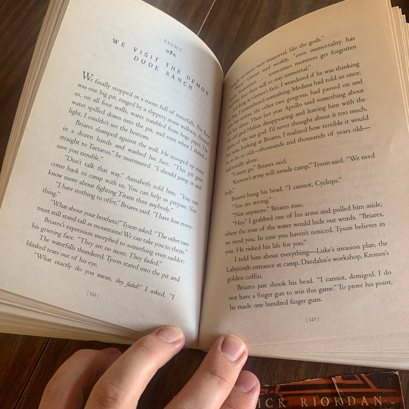The Battle of the Labyrinth (Percy Jackson and the Olympians Book 4)