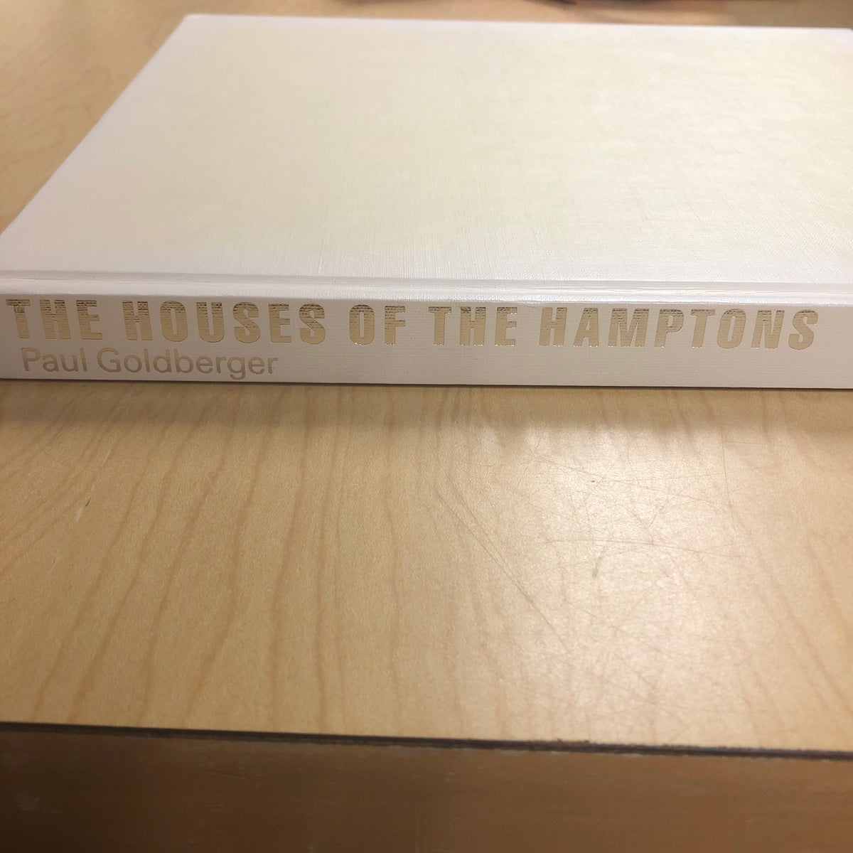 The Houses of the Hamptons by Paul Goldberger, Hardcover Pangobooks