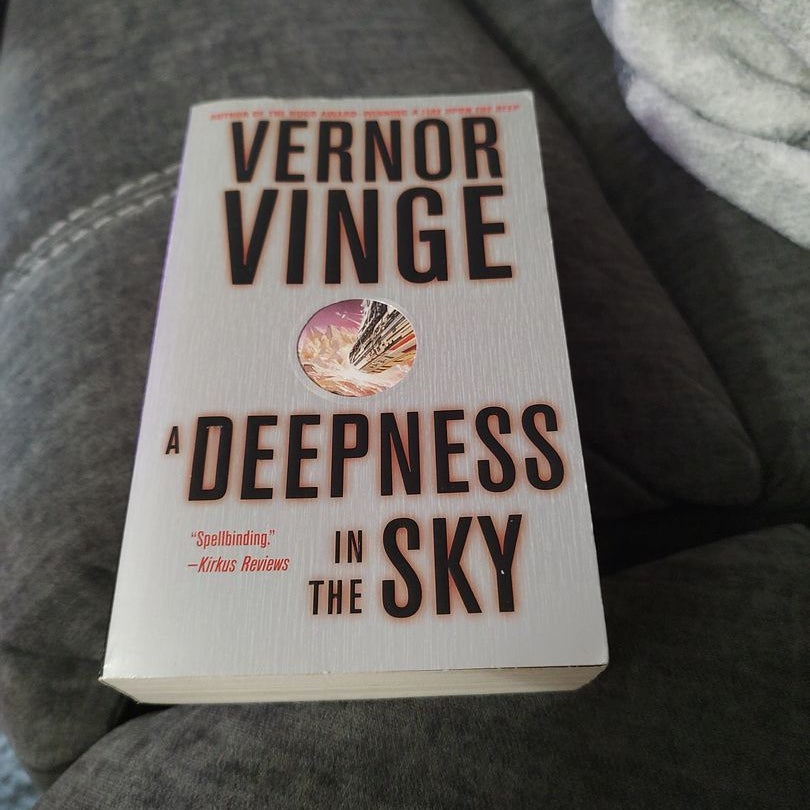 A Deepness in the Sky by Vernor Vinge, Paperback