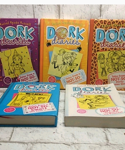 Dork diaries books (5)