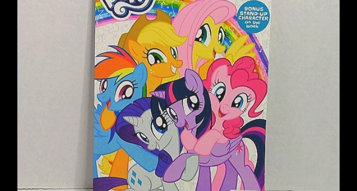 My little pony jumbo coloring book by My little pony , Paperback