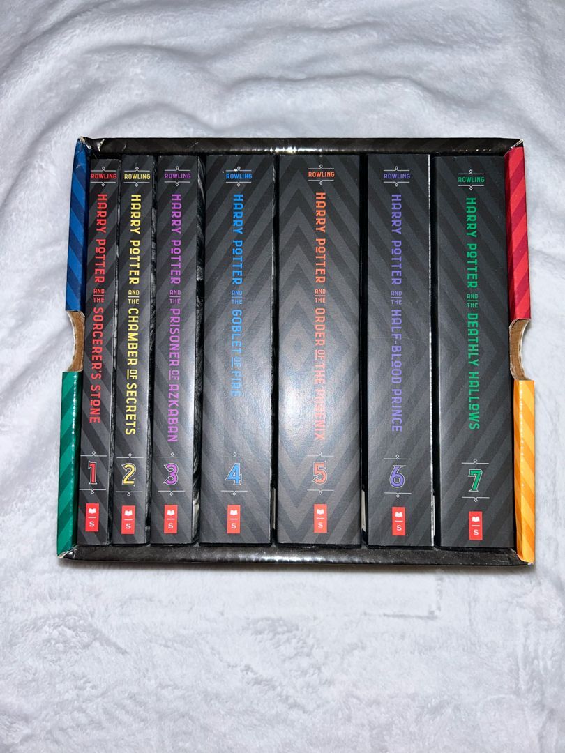 Paperback　Special　J.　Rowling,　K.　Pangobooks　Edition　Set　Books　Boxed　Harry　by　Potter　1-7