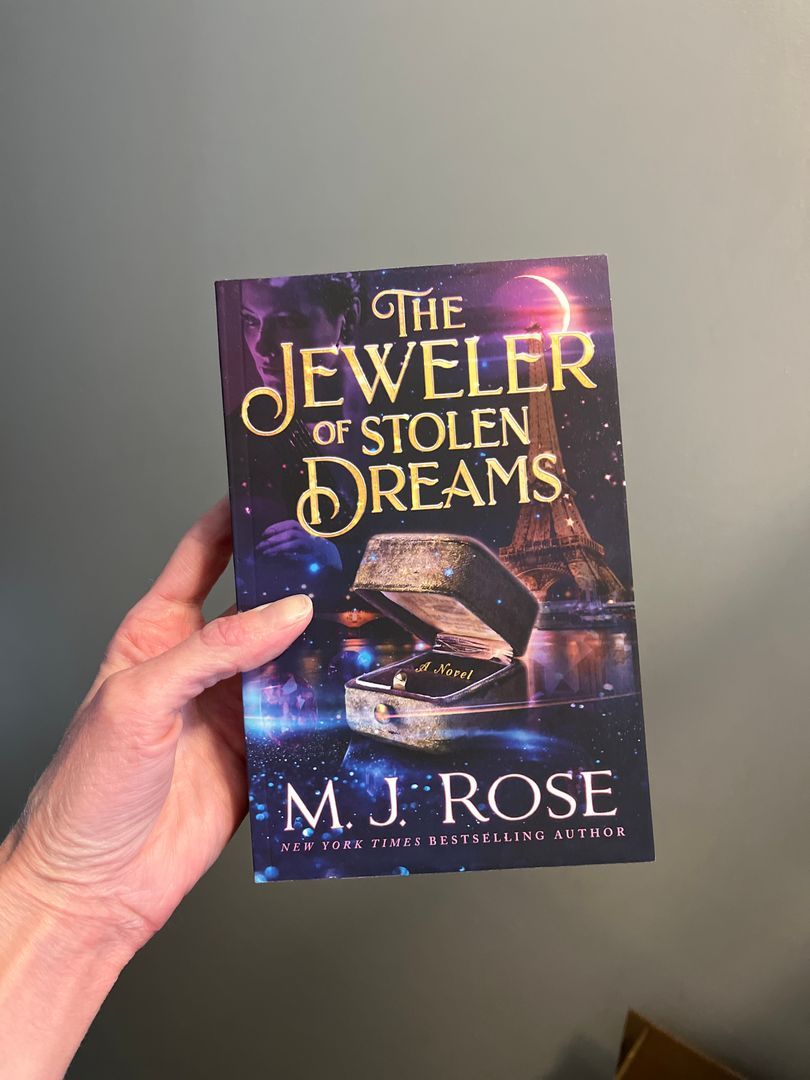 The Jeweler of Stolen Dreams