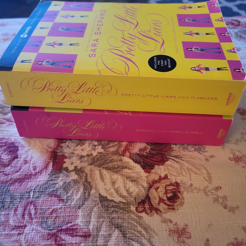 Pretty Little Liars - first 4 books in 2 volumes