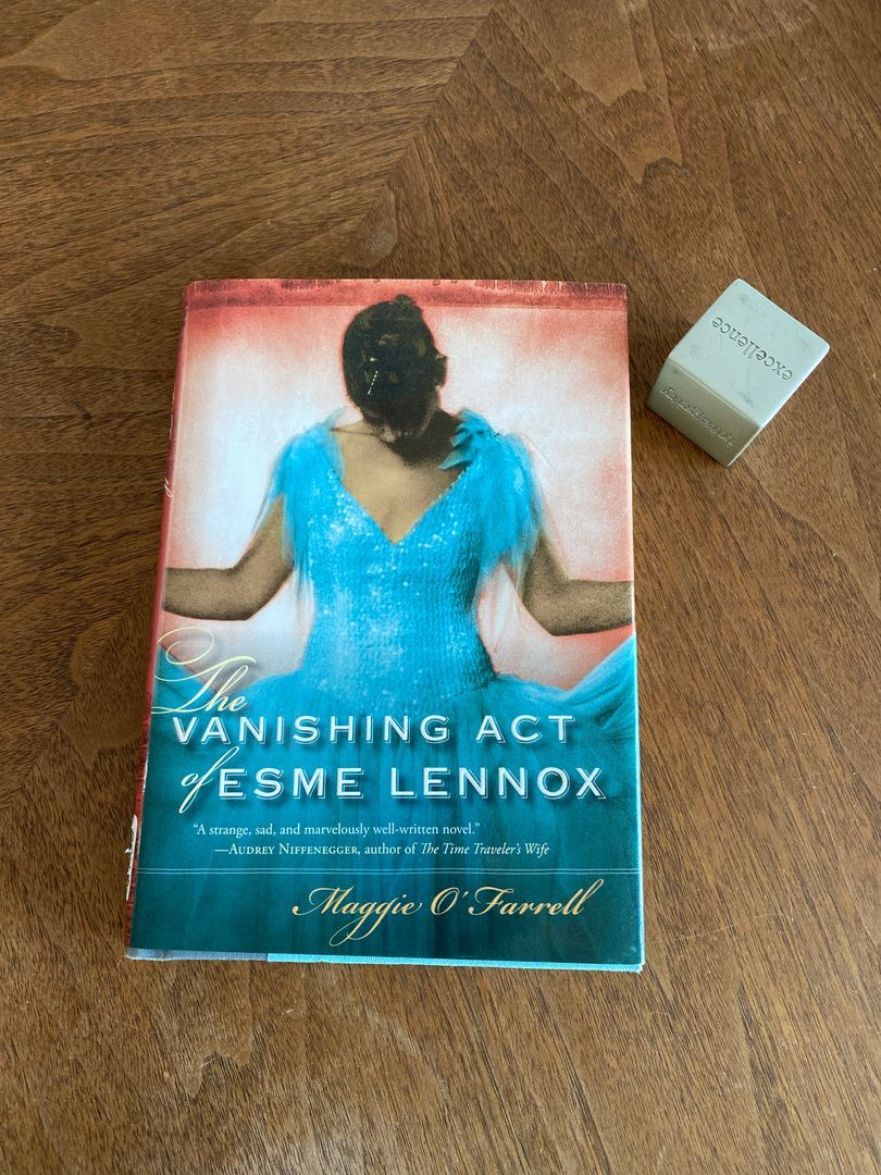 The Vanishing Act of Esme Lennox