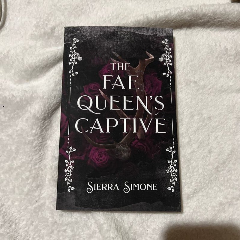 The Fae Queen's Captive