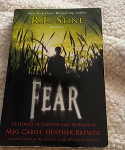 Fear: 13 Stories of Suspense and Horror