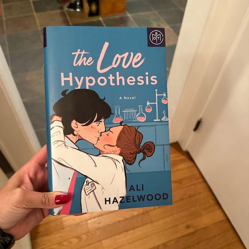 The Love Hypothesis by Ali Hazelwood, Hardcover