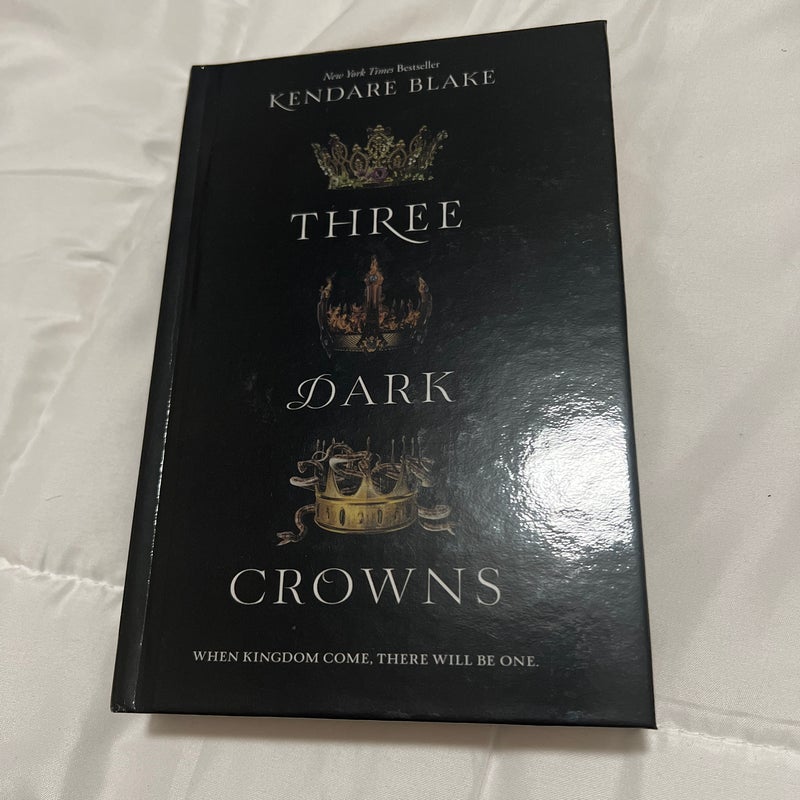 three dark crowns