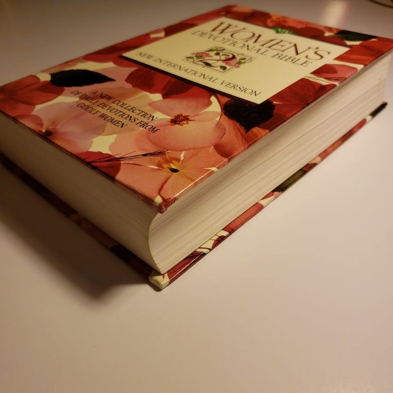 Niv Women's Devotional Bible