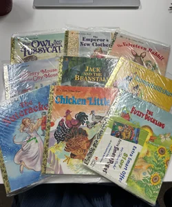 Bundle Chick-Fil-A 9 Little Golden Books