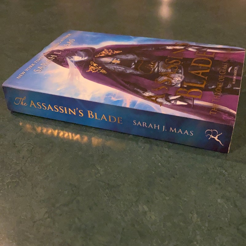 The Assassin's Blade (uk edition)