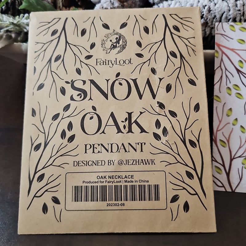 Fairyloot - Snow Oak Pendant