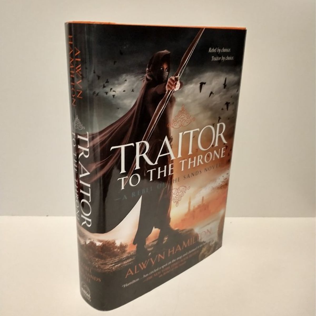 Traitor to the Throne by Alwyn Hamilton, Hardcover Pangobooks