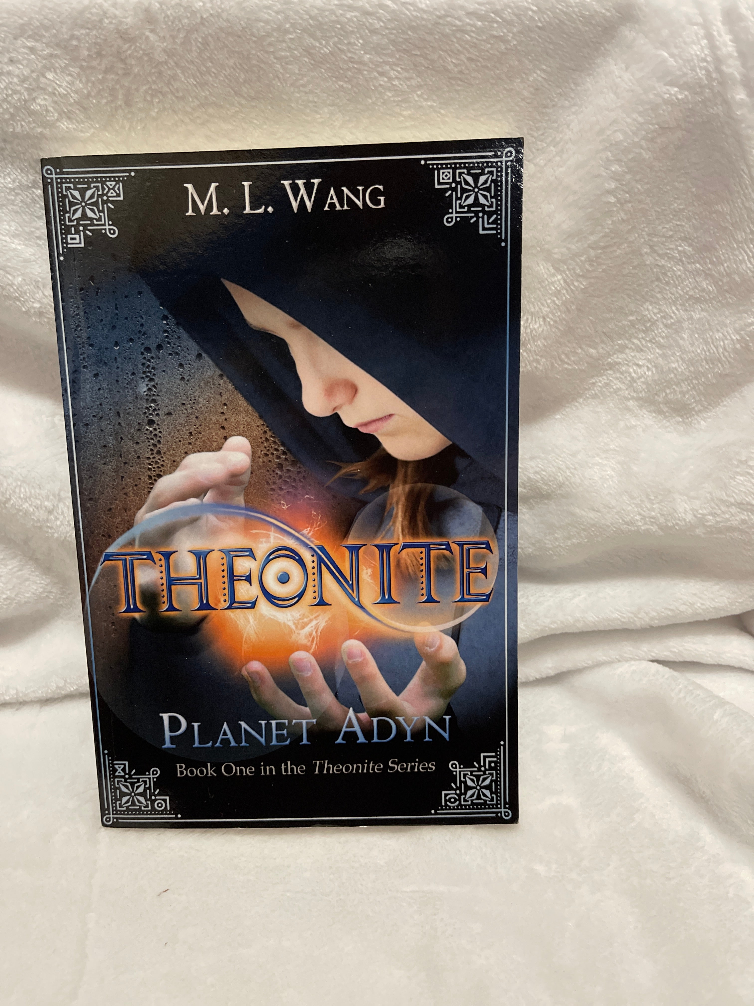 Theonite: Planet Adyn