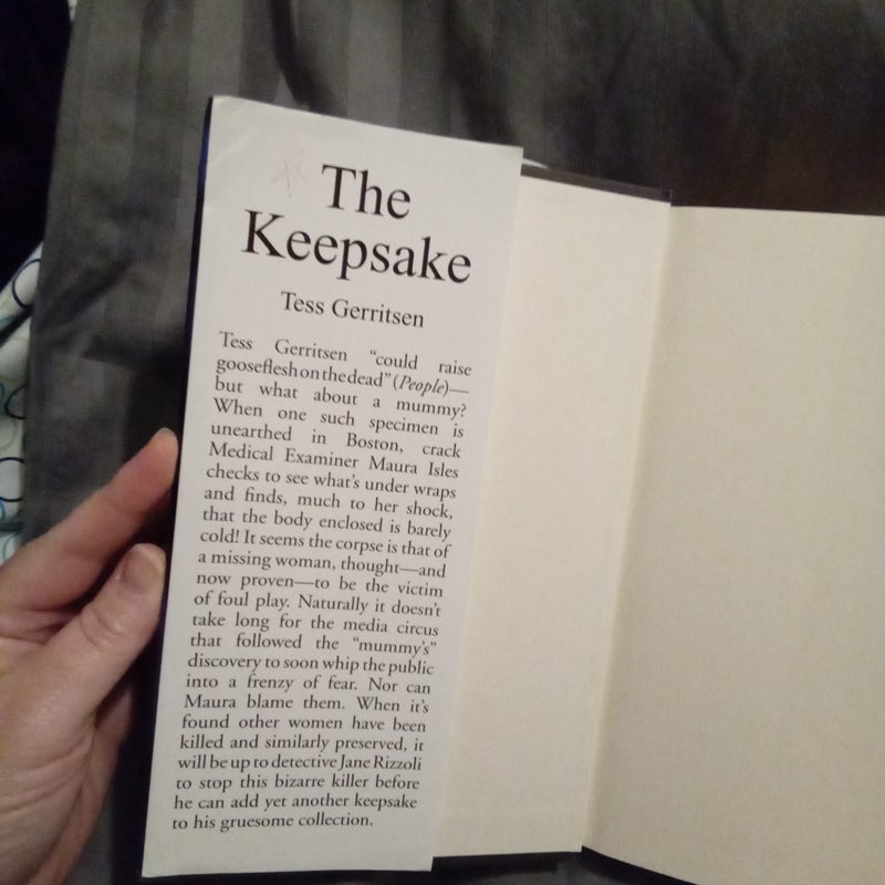 The Keepsake   (Large Print Edition)