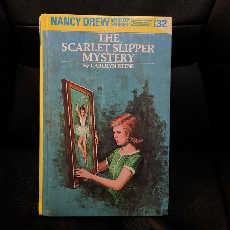 Nancy Drew 32: the Scarlet Slipper Mystery