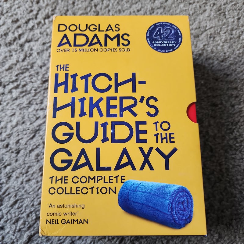 Douglas Adams Pan Boxset - the Hitchhiker's Guide to the Galaxy Book 1-5