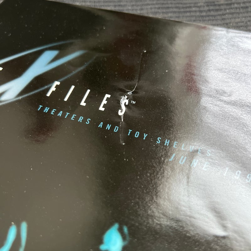 The X-Files official magazine *pre owned*
