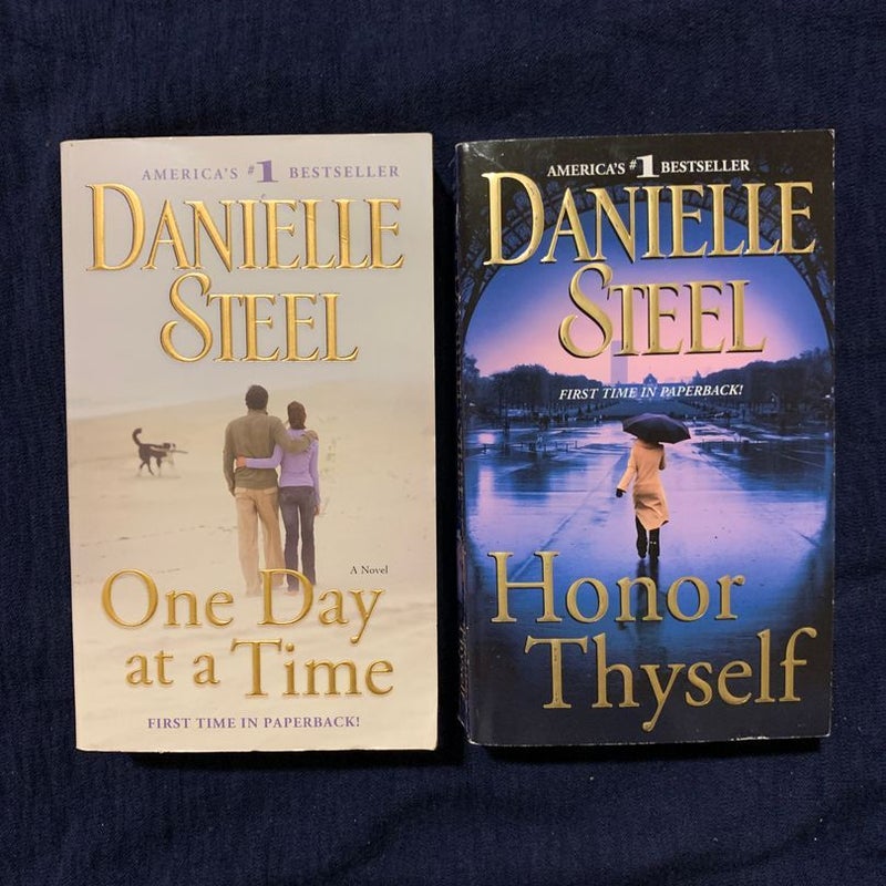 Danielle Steel Book Bundle