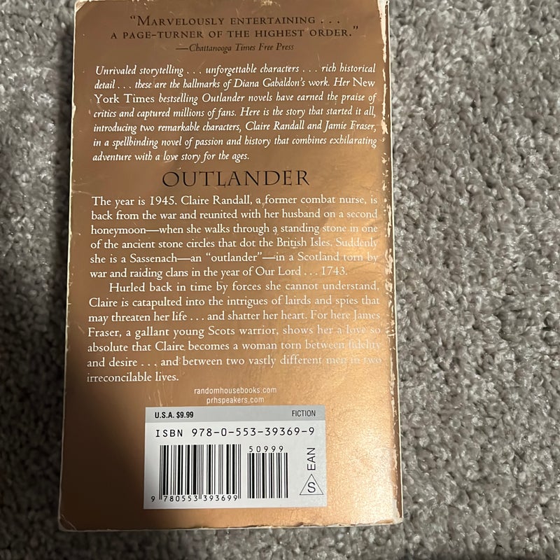 Outlander (Starz Tie-In Edition)