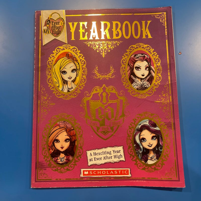Ever after High: Yearbook