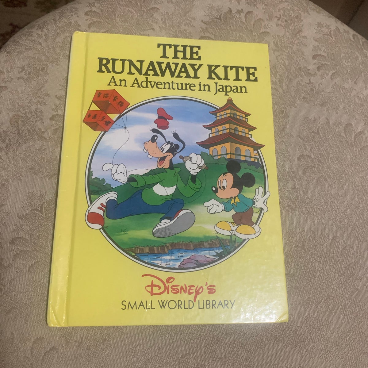 The Runaway Kite: An Adventure in Japan (Disney's Small World