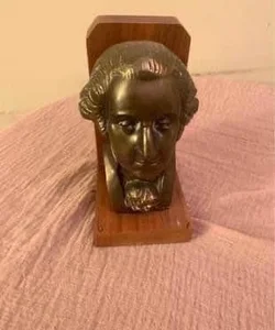 Looking to spice your Book shelve George Washington us President Bookend 