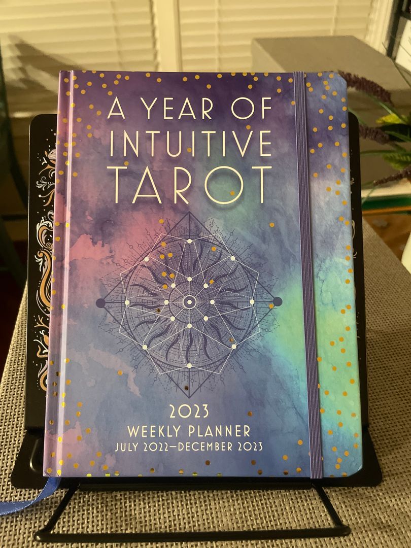 A Year of Intuitive Tarot 2023 Weekly Planner