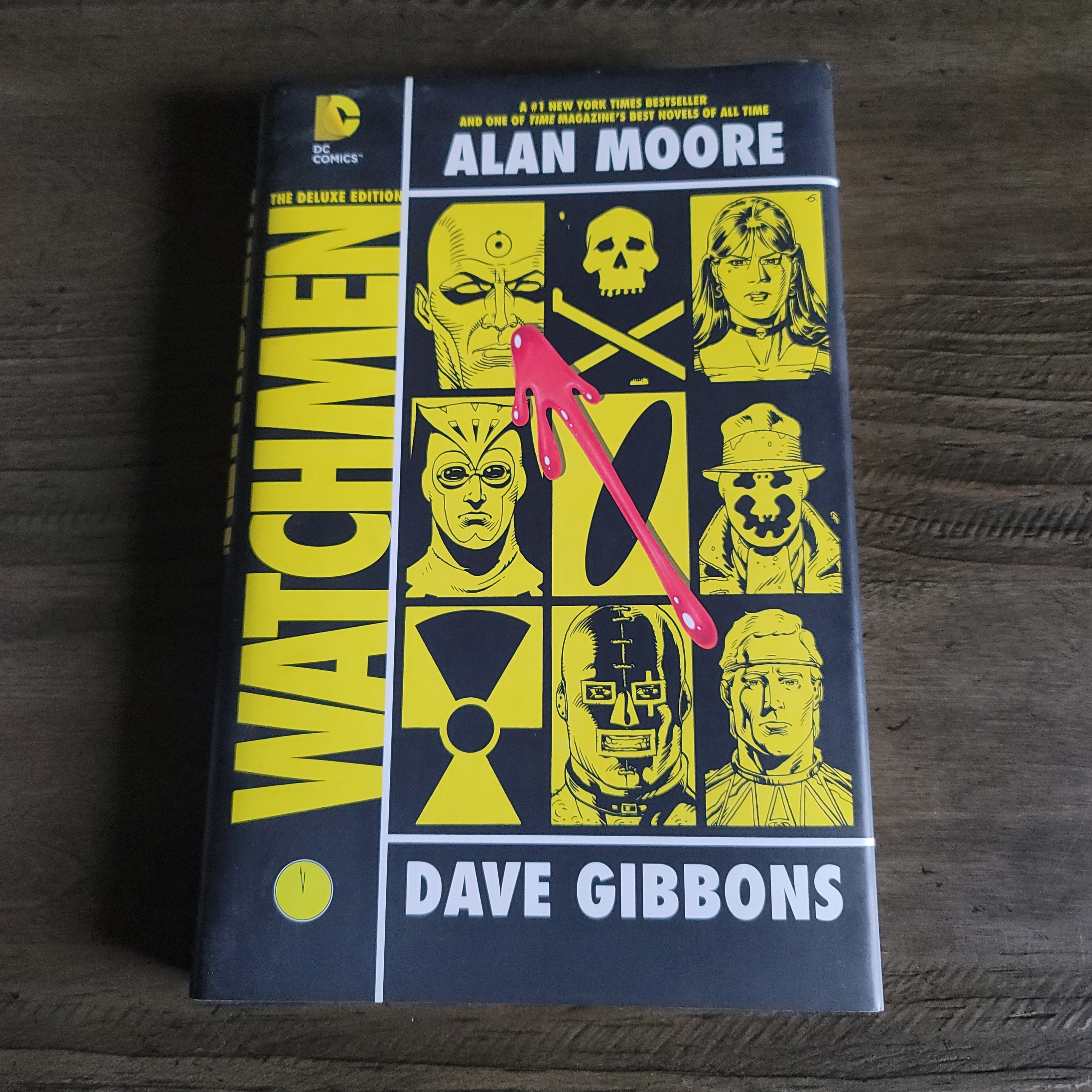 Watchmen: the Deluxe Edition