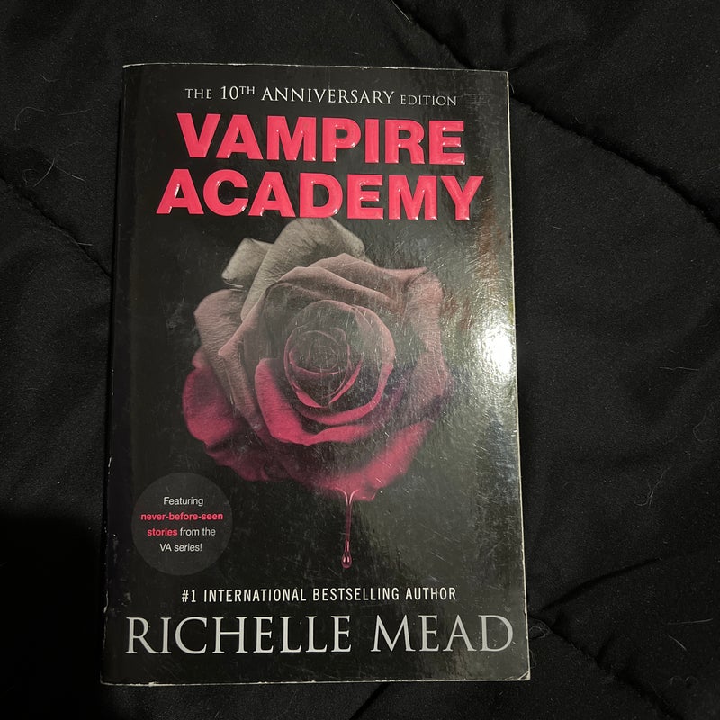 Vampire Academy 10th Anniversary Edition