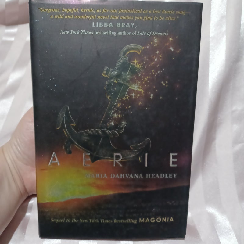 ⚓Aerie 📚 book two