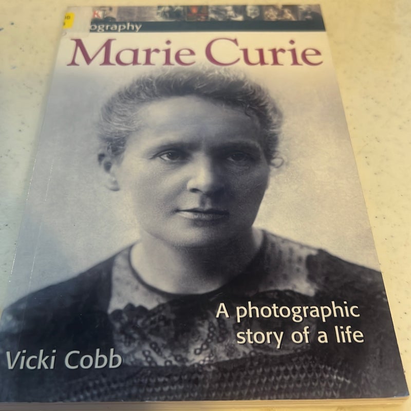 DK Biography: Marie Curie