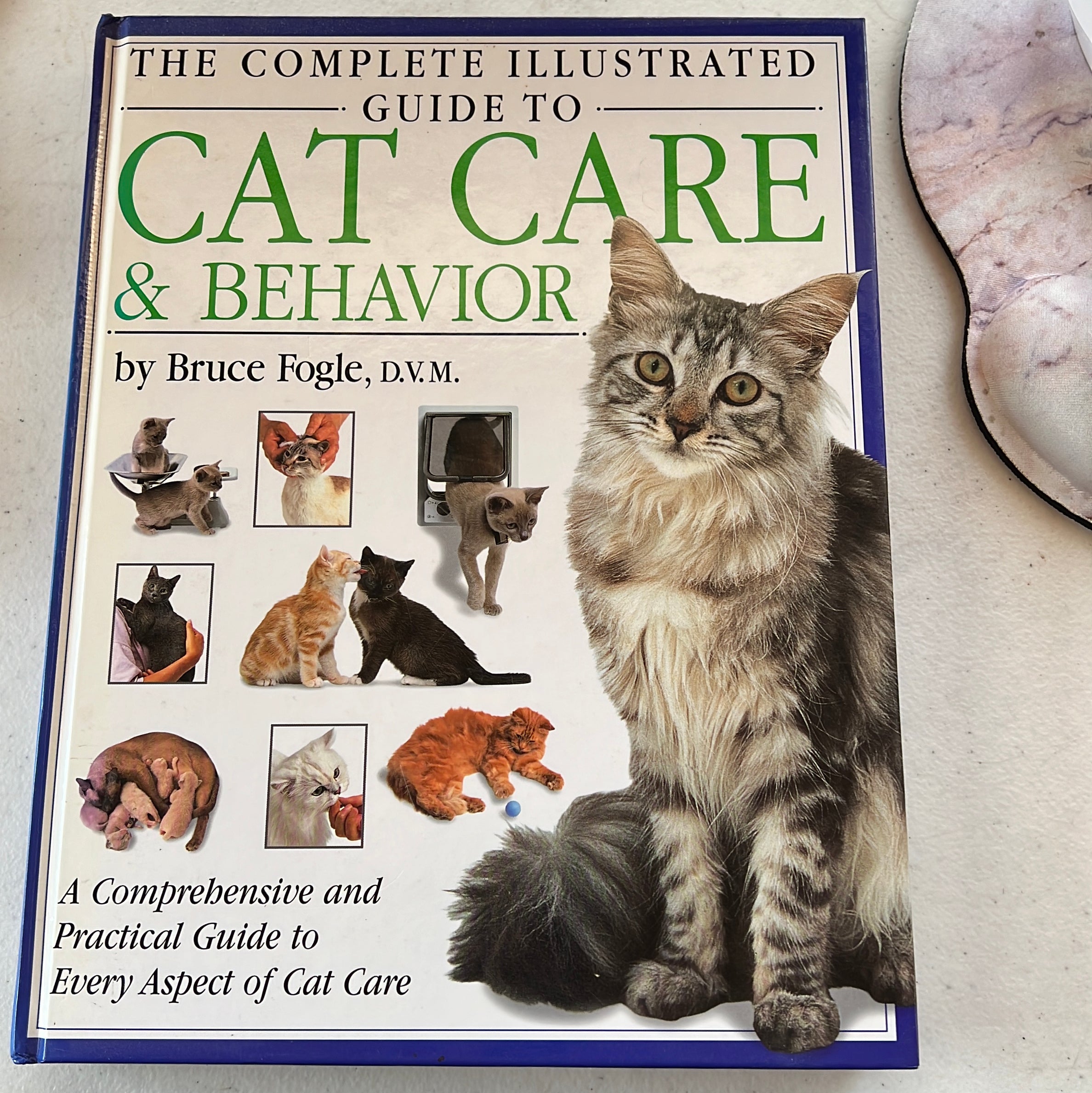 The Complete Illustrated Guide to Cat Care