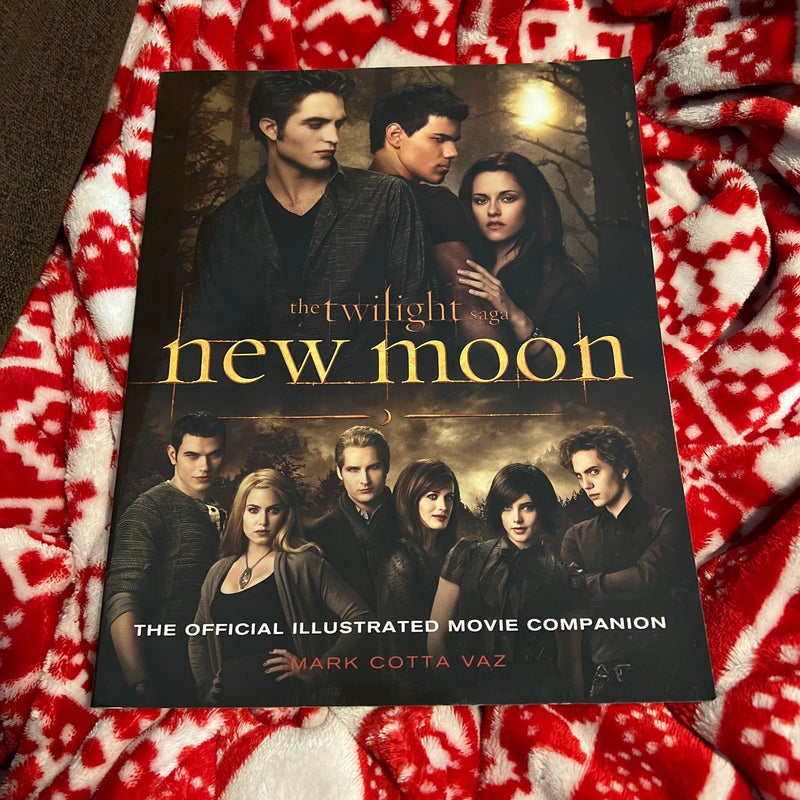 New Moon: the Official Illustrated Movie Companion