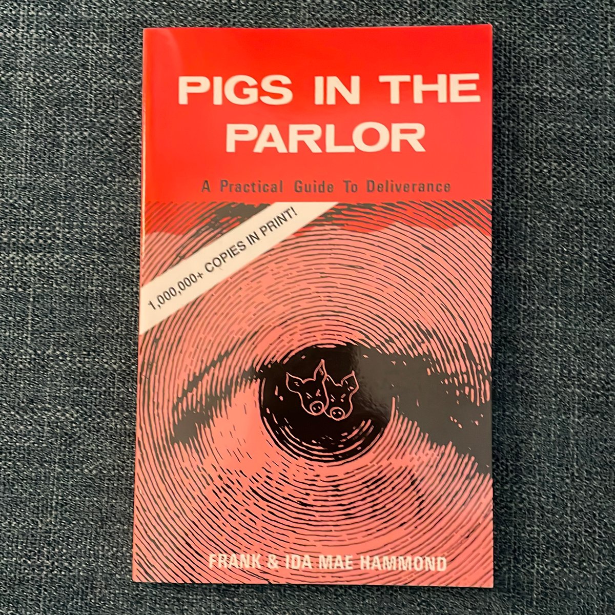 Pigs in the parlor by frank hammond ida m hammond