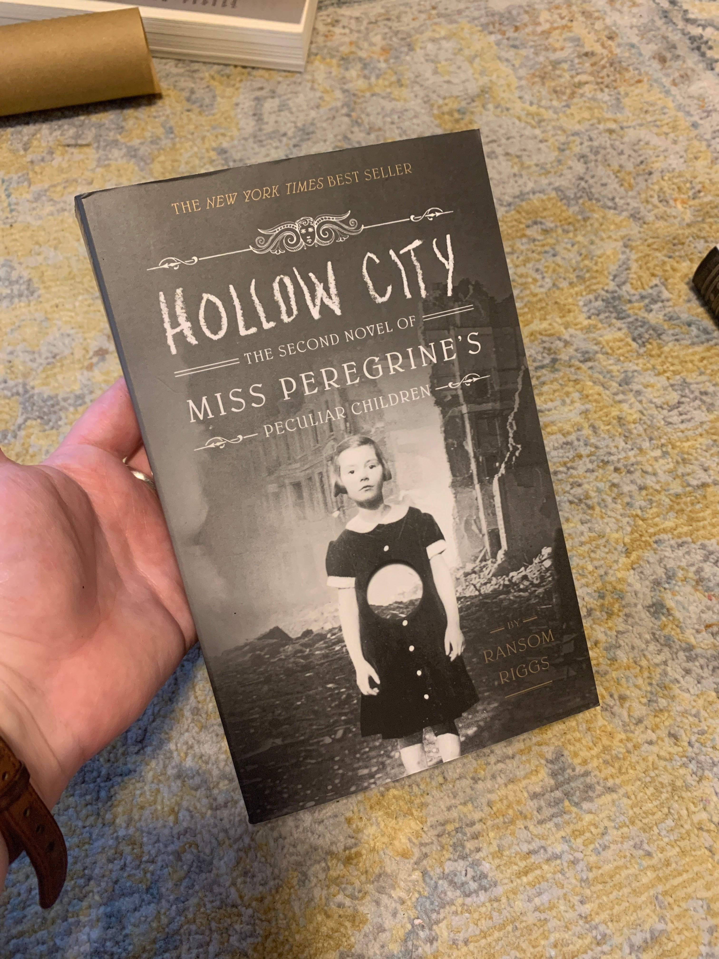 Hollow City