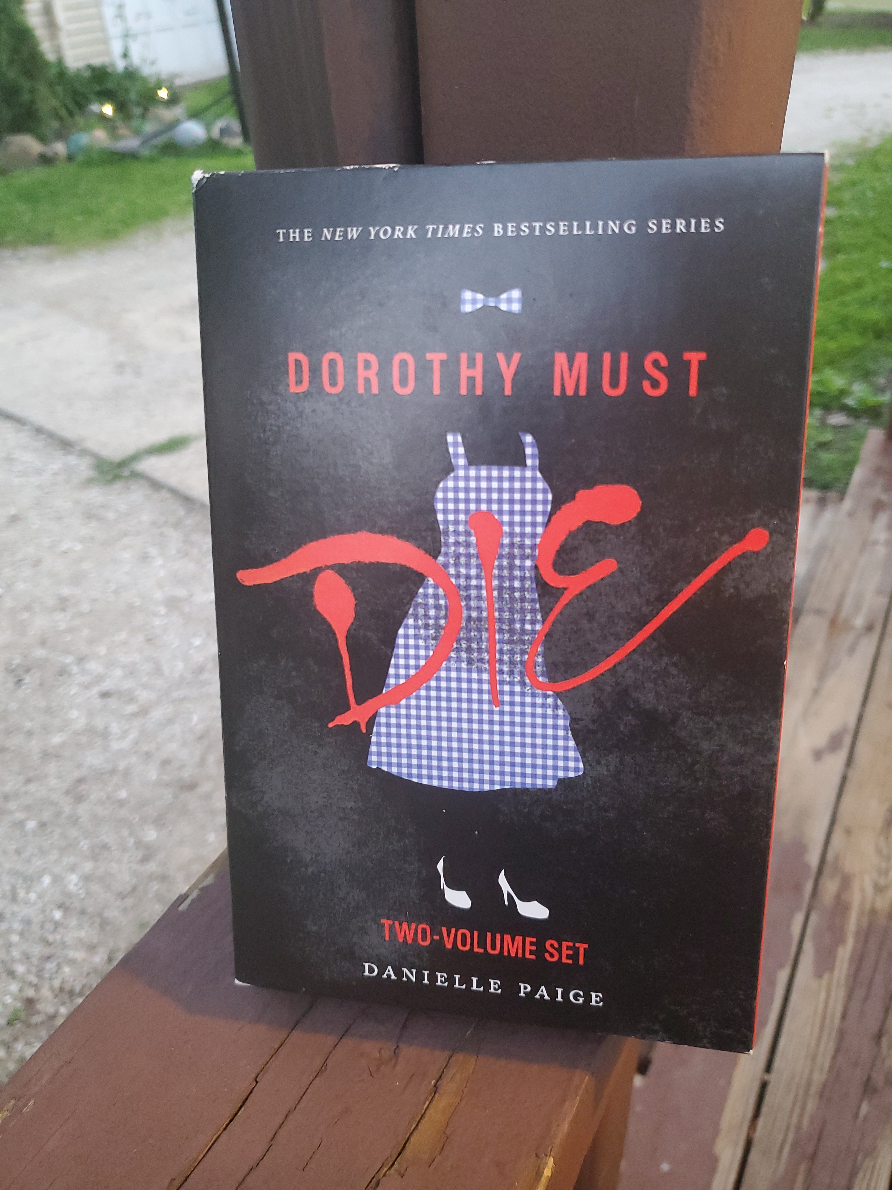 Dorothy Must Die 2-Book Box Set